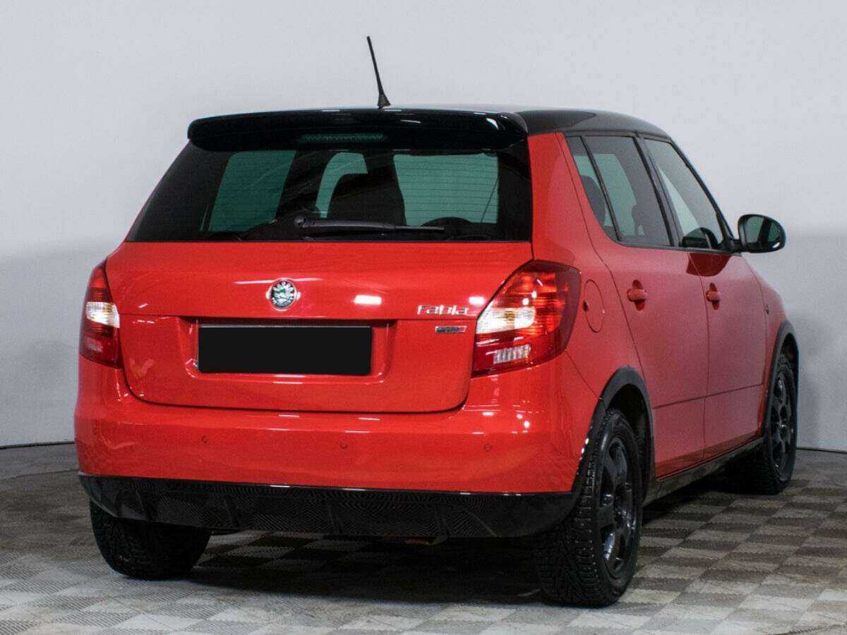 Купить Skoda Fabia с пробегом. Фото: #4