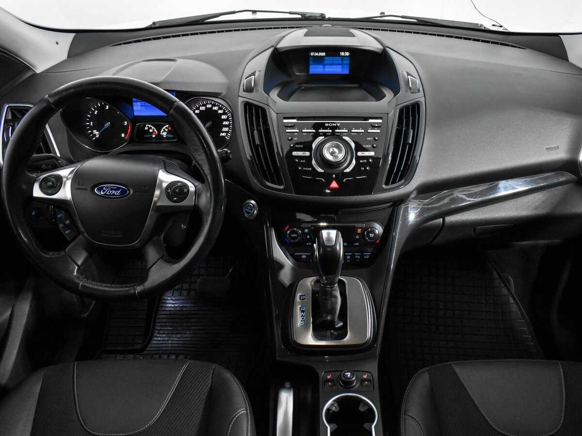 Купить Ford Kuga с пробегом. Фото: #16