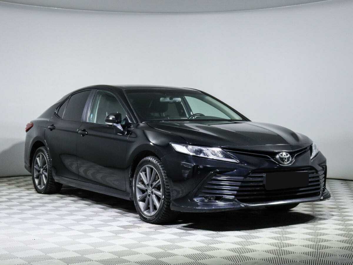 Купить Toyota Camry с пробегом. Фото: #2