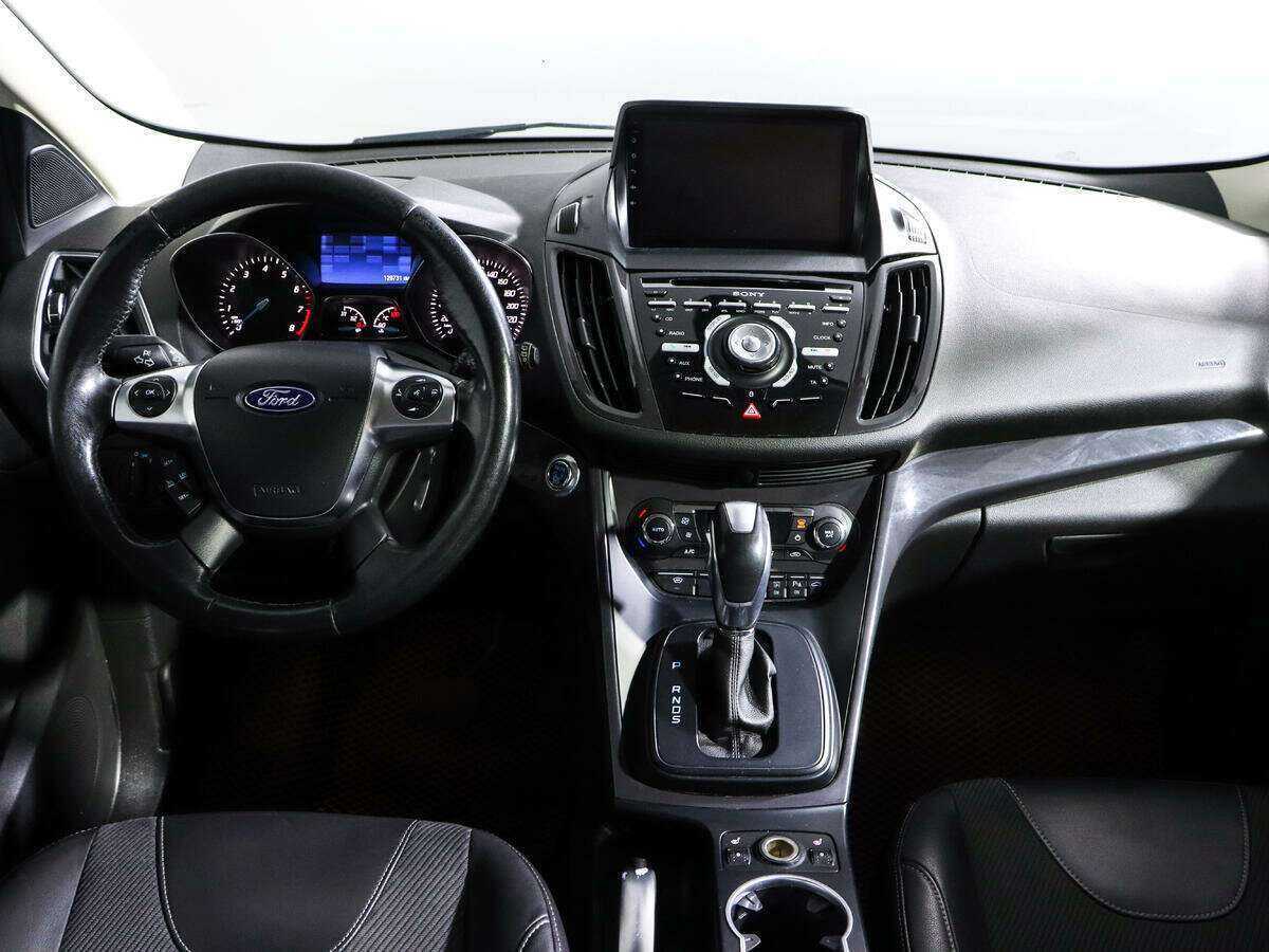 Купить Ford Kuga с пробегом. Фото: #10