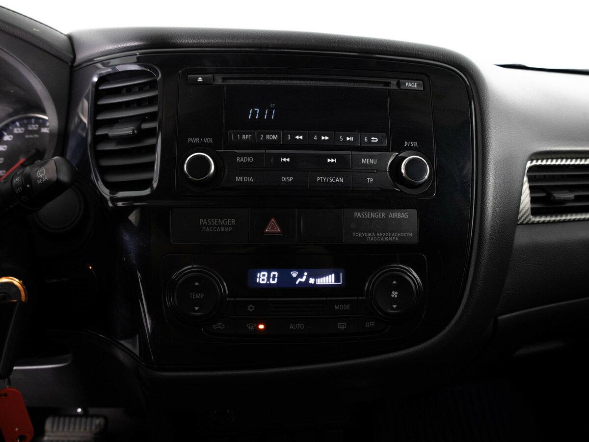 Купить Mitsubishi Outlander с пробегом. Фото: #8