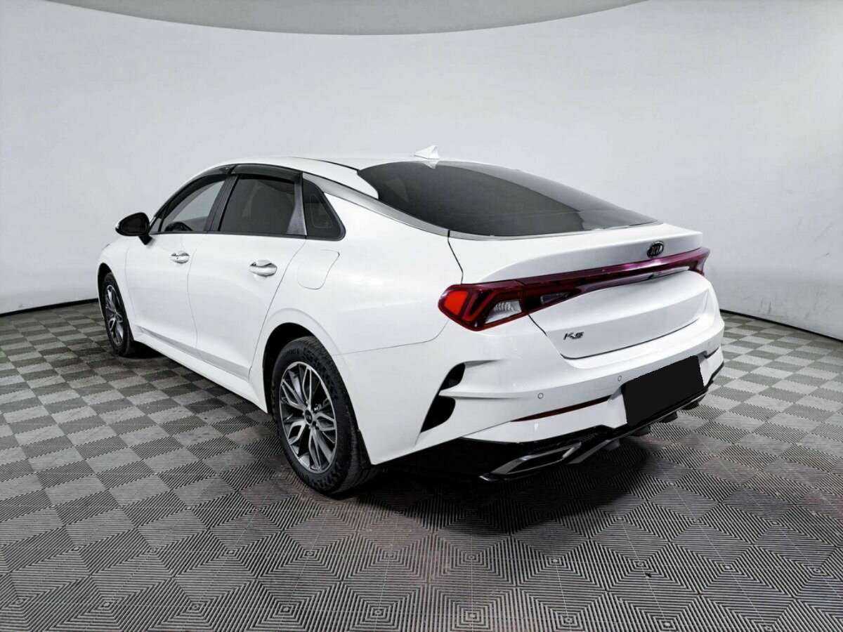 Купить Kia K5 с пробегом. Фото: #6