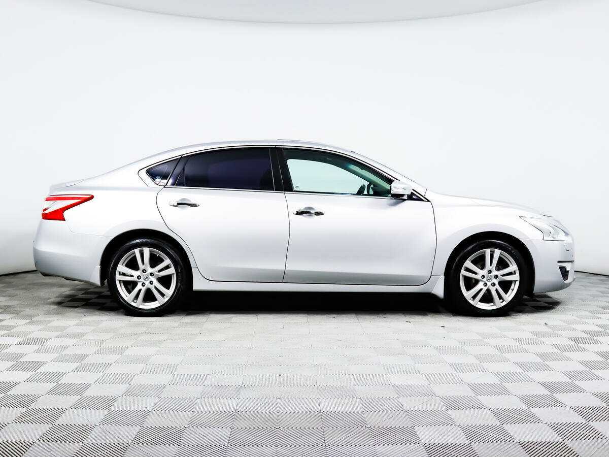 Купить Nissan Teana с пробегом. Фото: #3