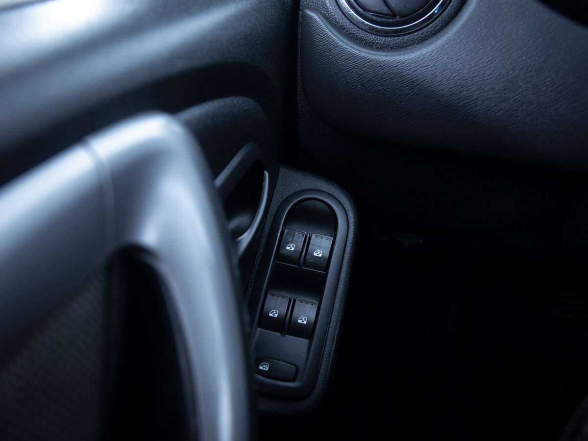 Купить Renault Duster с пробегом. Фото: #11