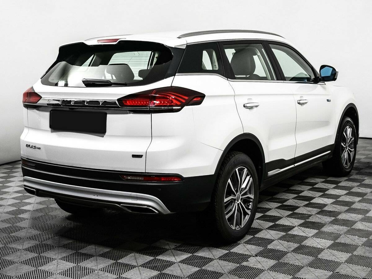Купить Geely Atlas Pro с пробегом. Фото: #4