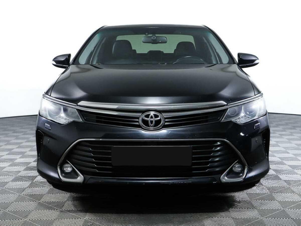Купить Toyota Camry с пробегом. Посмотреть фото