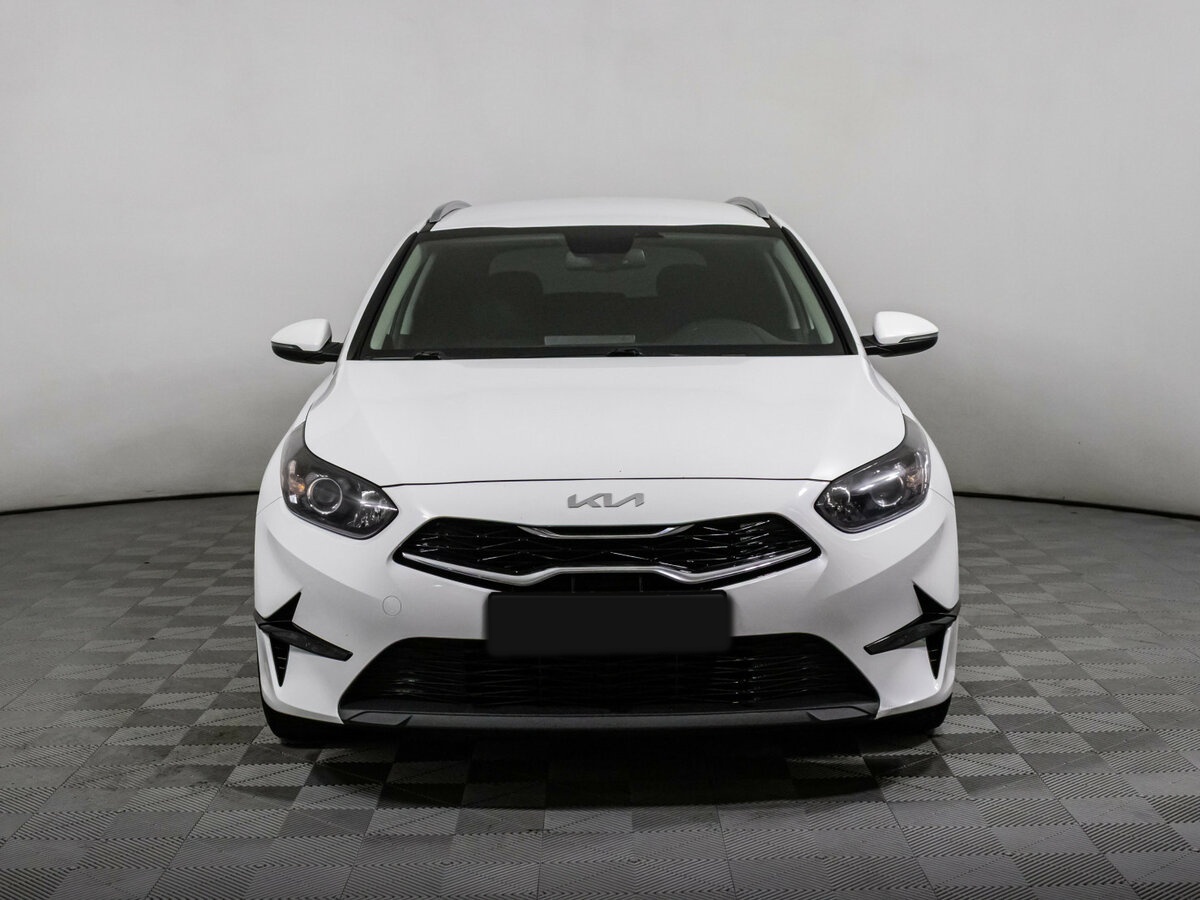 Купить Kia Ceed с пробегом. Фото: #1