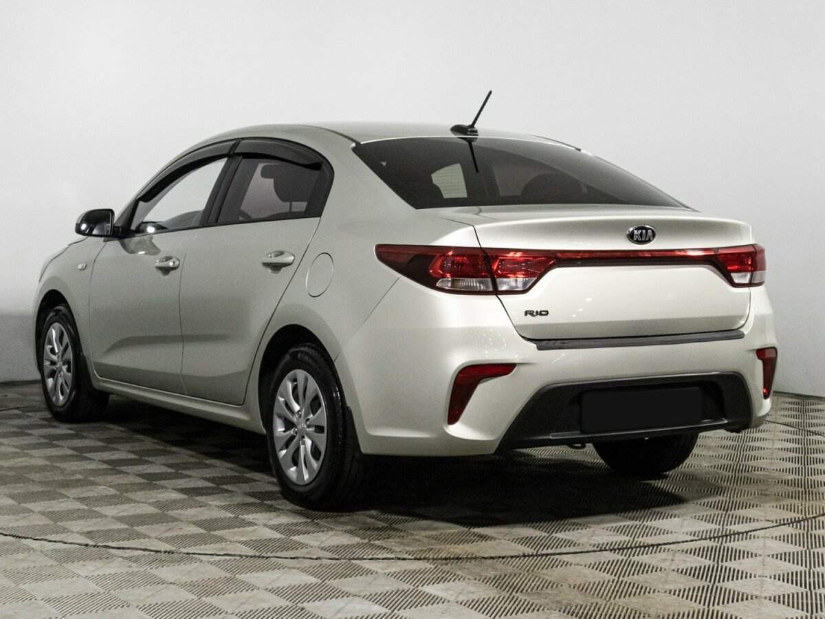 Купить Kia Rio с пробегом. Фото: #6