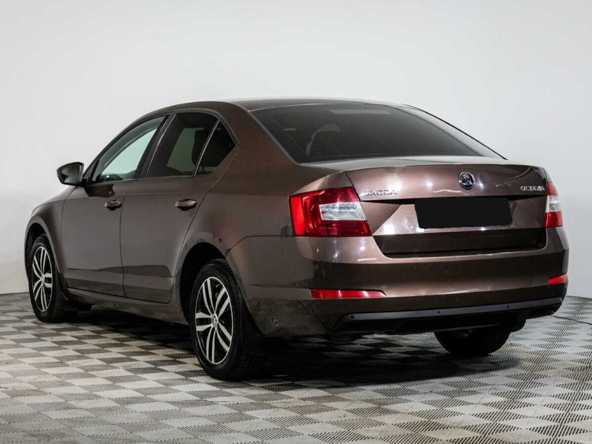Купить Skoda Octavia с пробегом. Фото: #5