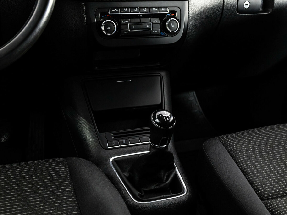 Купить Volkswagen Tiguan с пробегом. Фото: #9
