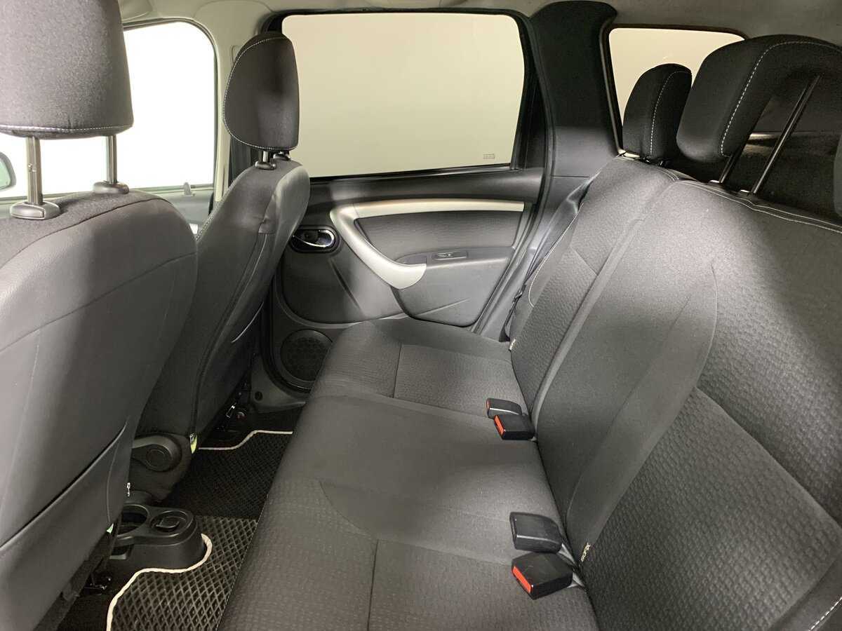 Купить Nissan Terrano с пробегом. Фото: #18