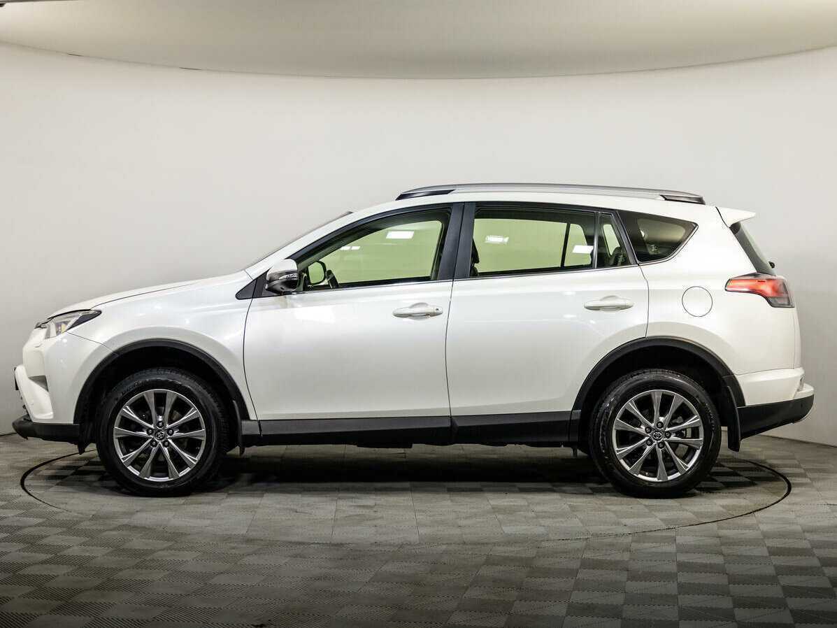 Купить Toyota RAV4 с пробегом. Фото: #6