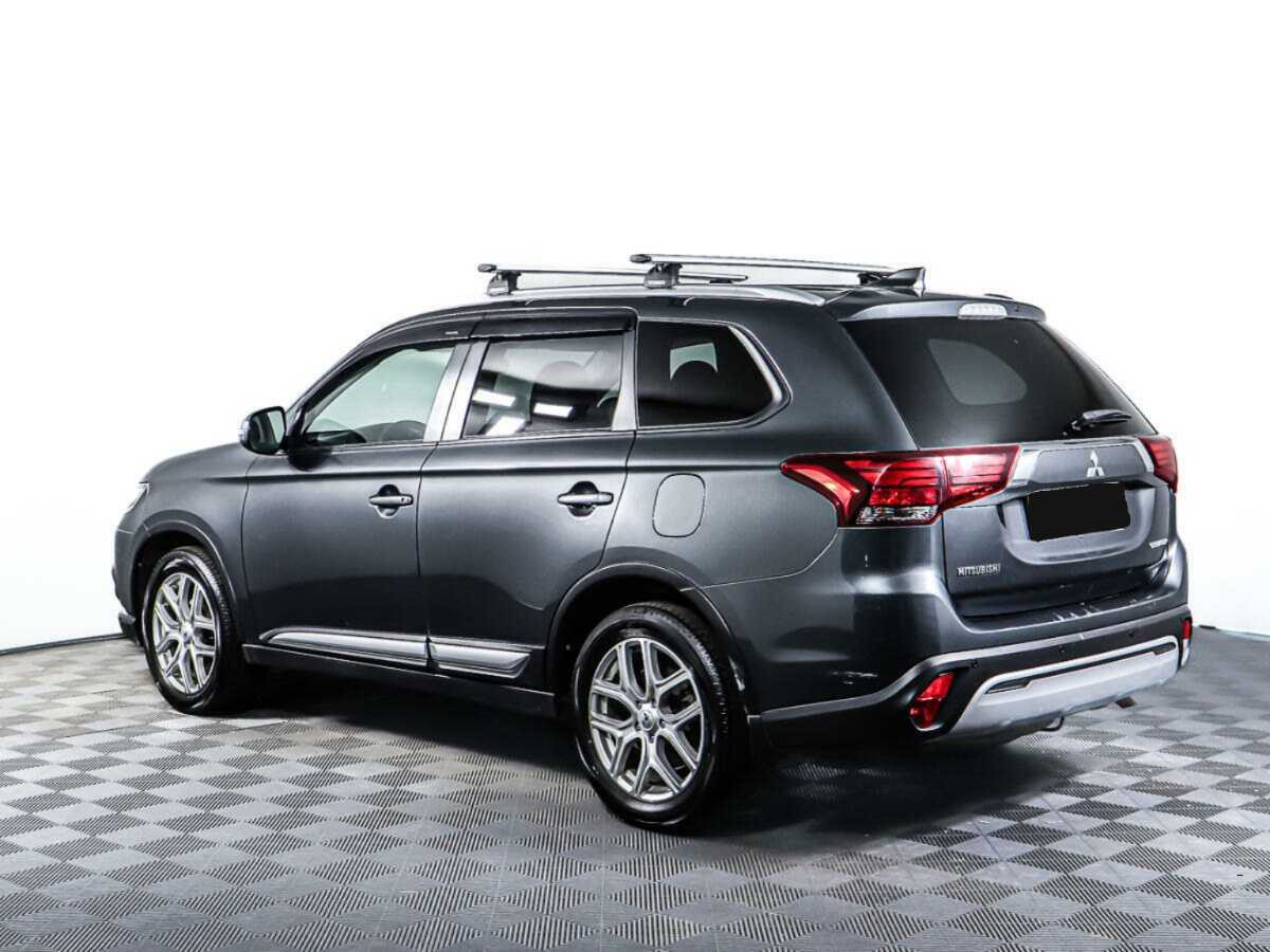 Купить Mitsubishi Outlander с пробегом. Фото: #5