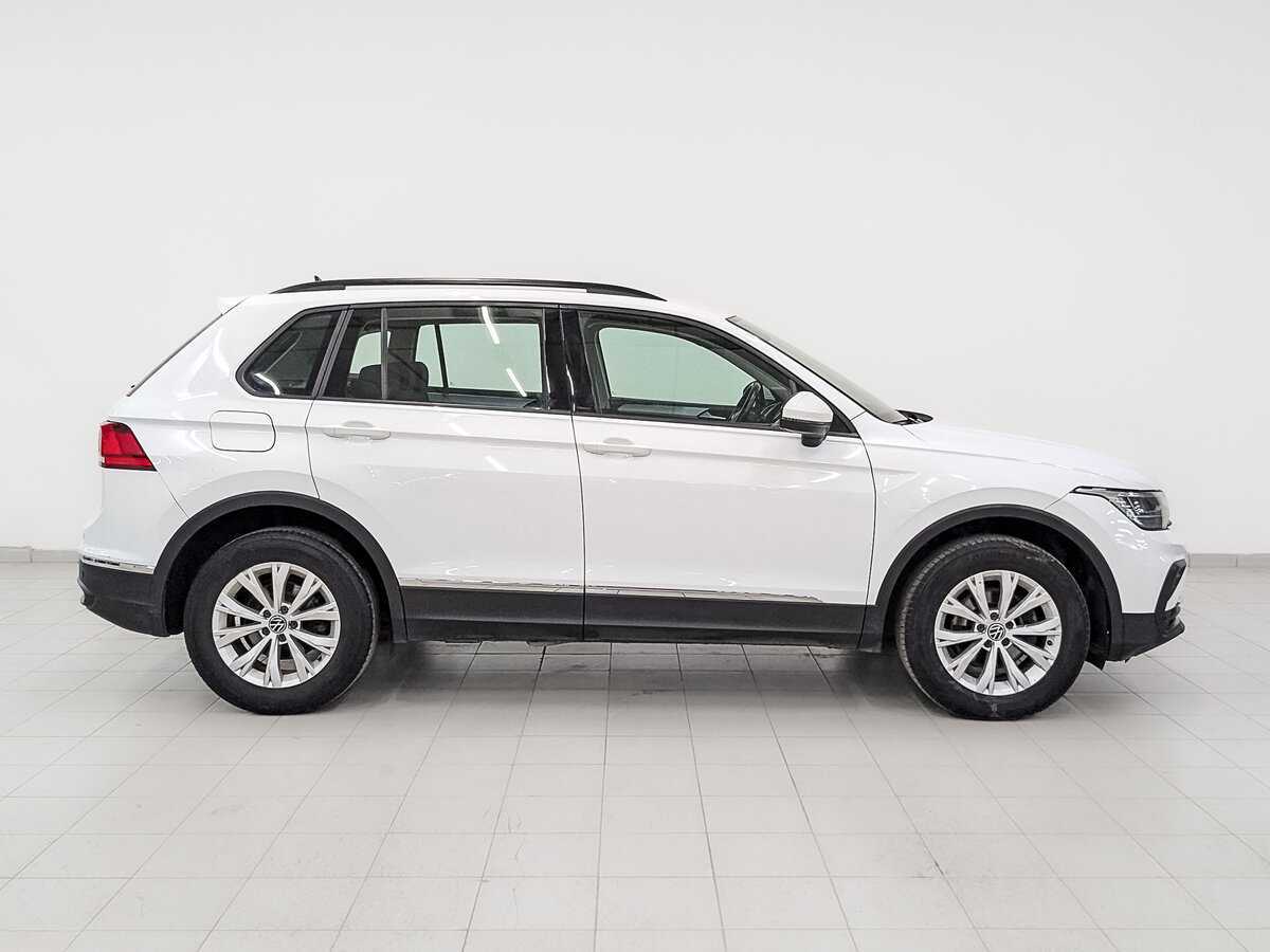 Купить Volkswagen Tiguan с пробегом. Фото: #3