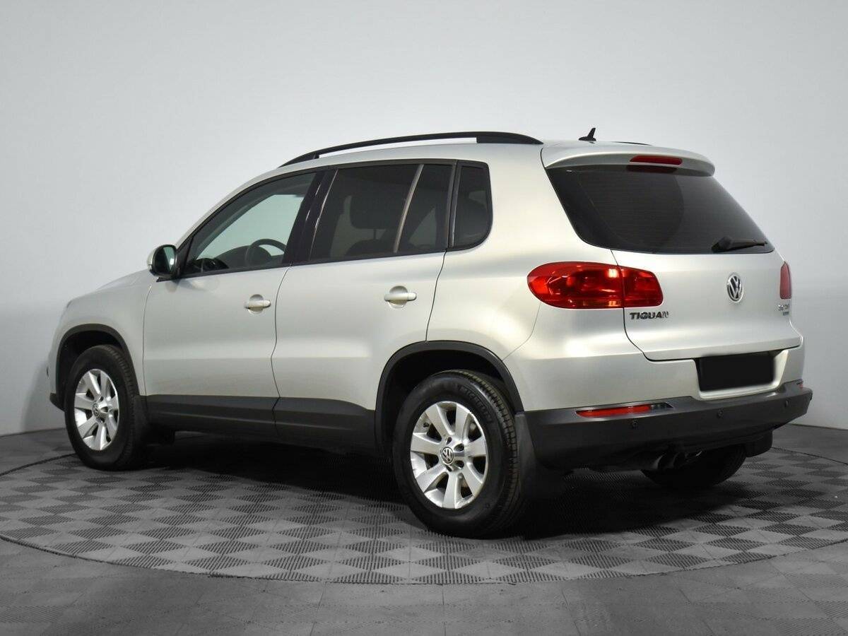 Купить Volkswagen Tiguan с пробегом. Фото: #6