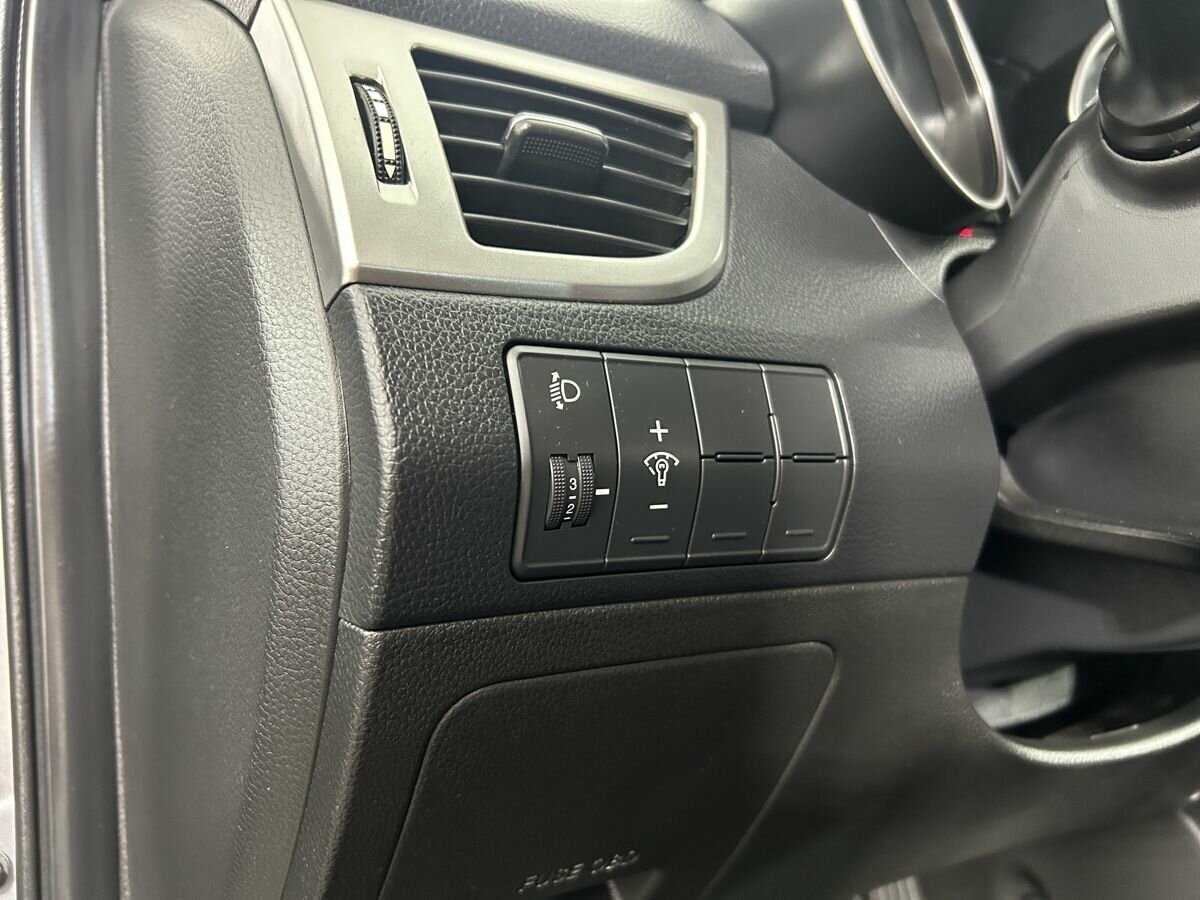 Купить Hyundai i30 с пробегом. Фото: #8