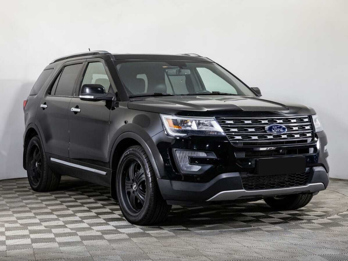 Купить Ford Explorer с пробегом. Фото: #2
