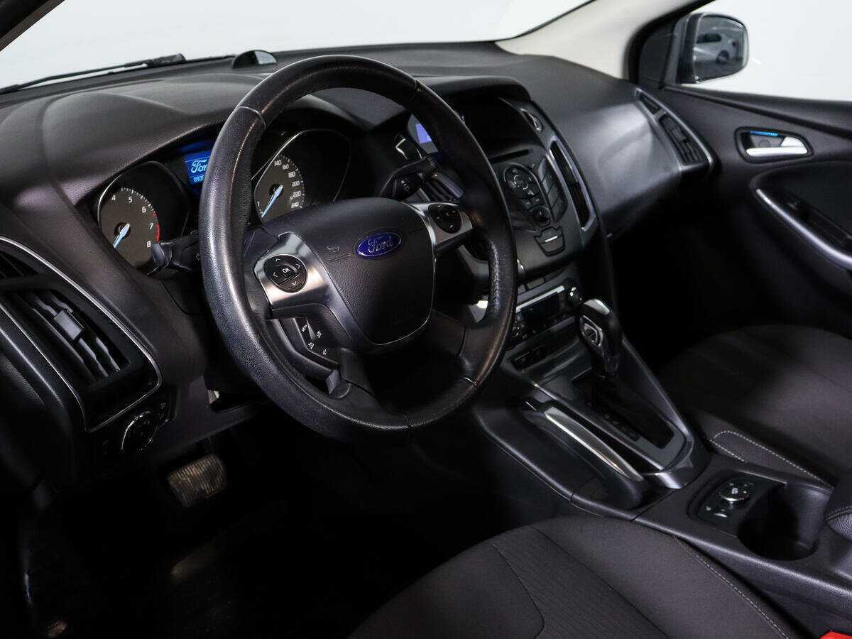 Купить Ford Focus с пробегом. Фото: #11