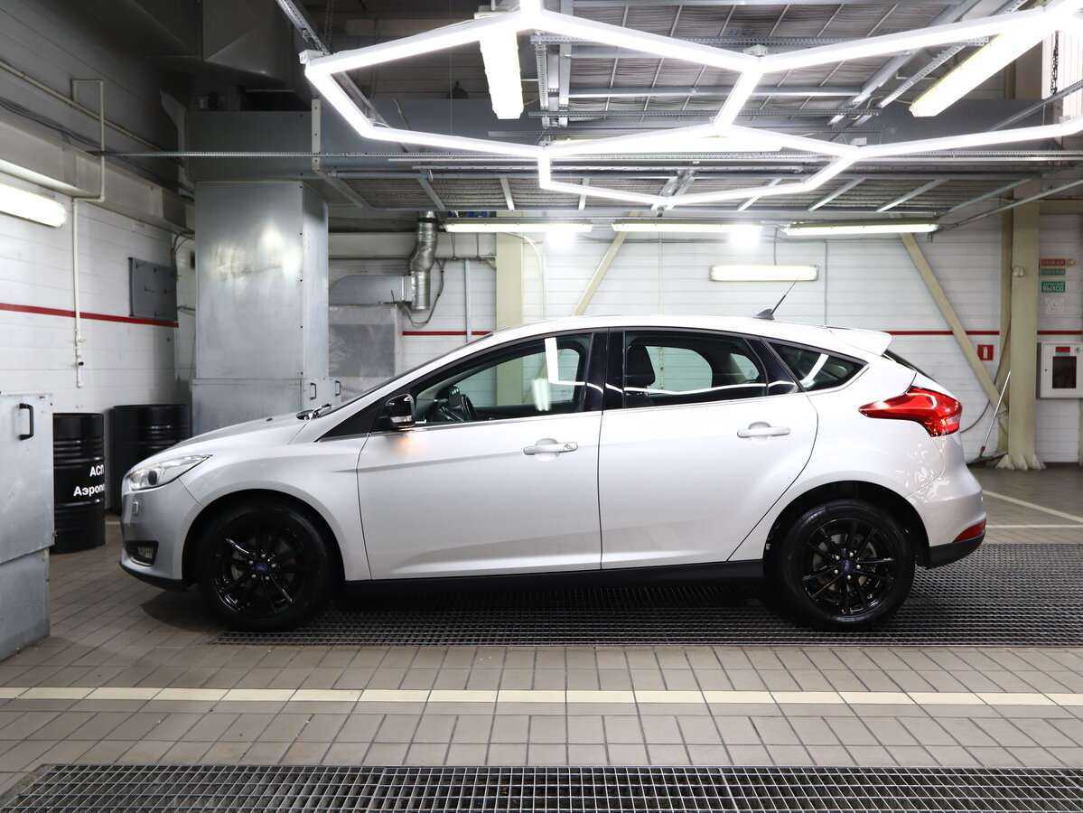 Купить Ford Focus с пробегом. Фото: #5