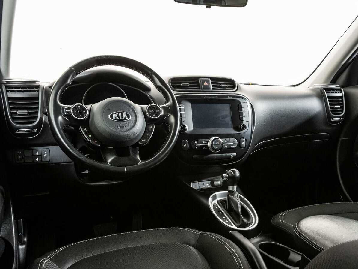 Купить Kia Soul с пробегом. Фото: #10