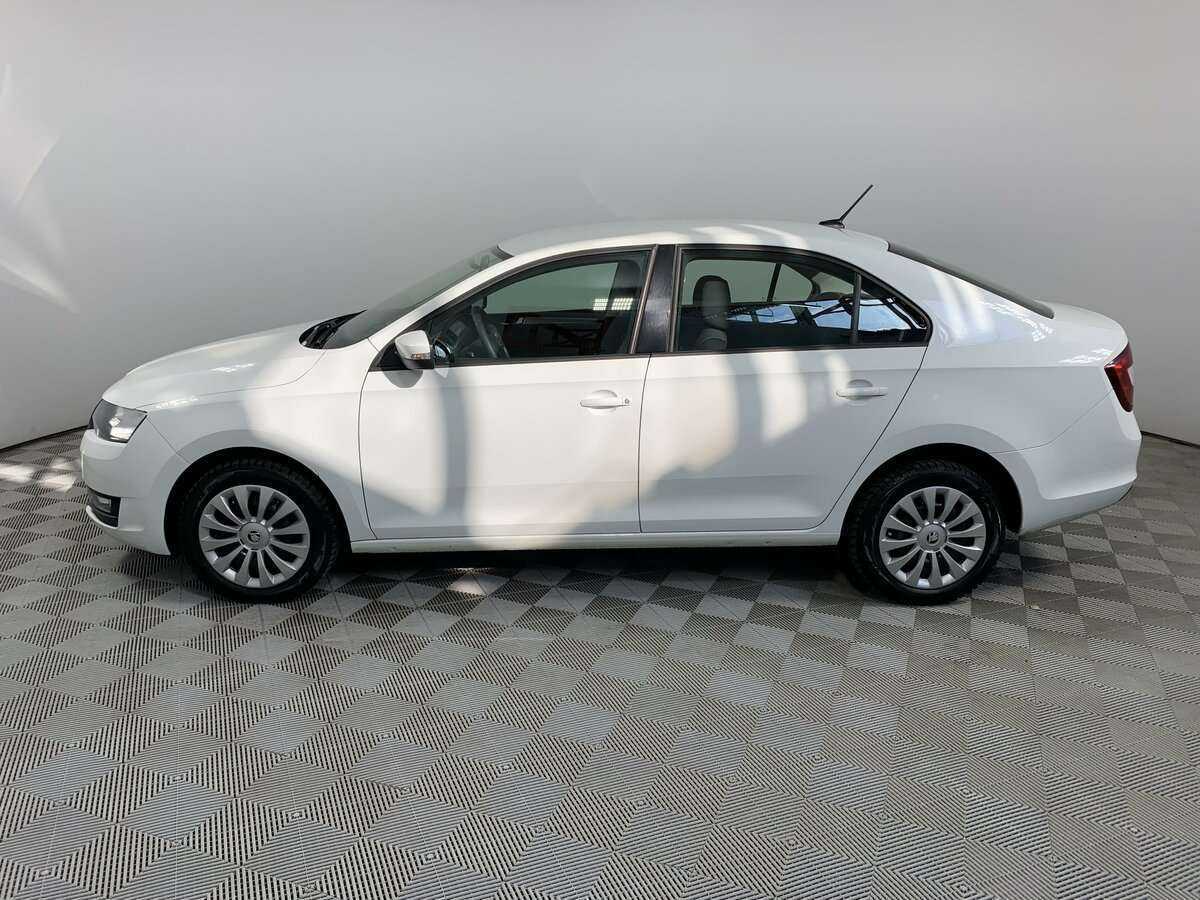Купить Skoda Rapid с пробегом. Фото: #6