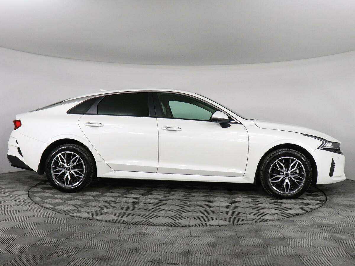 Купить Kia K5 с пробегом. Фото: #3