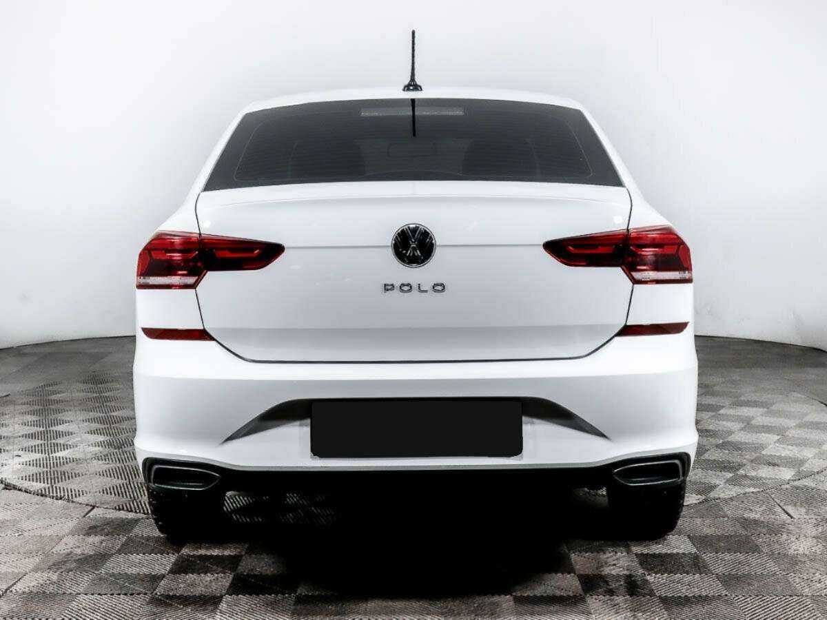 Купить Volkswagen Polo с пробегом. Фото: #4