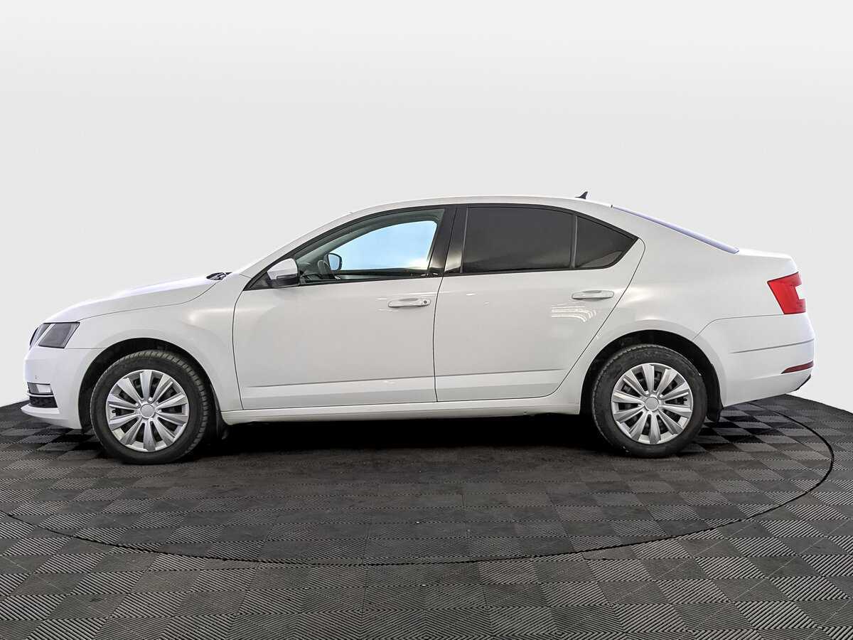 Купить Skoda Octavia с пробегом. Фото: #7