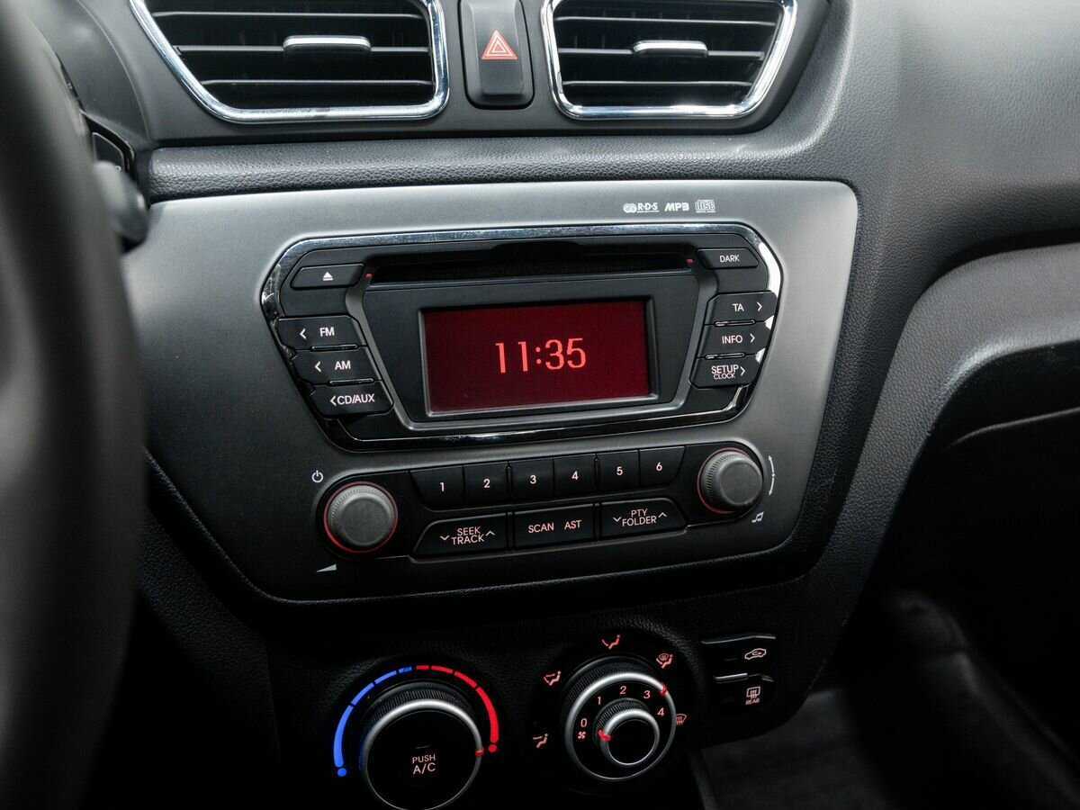 Купить Kia Rio с пробегом. Фото: #16