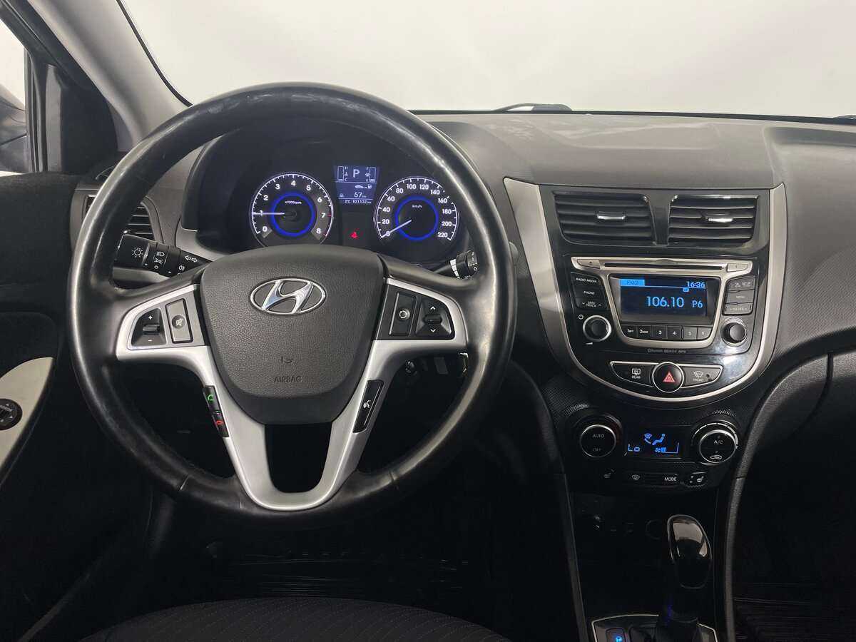 Купить Hyundai Solaris с пробегом. Фото: #9