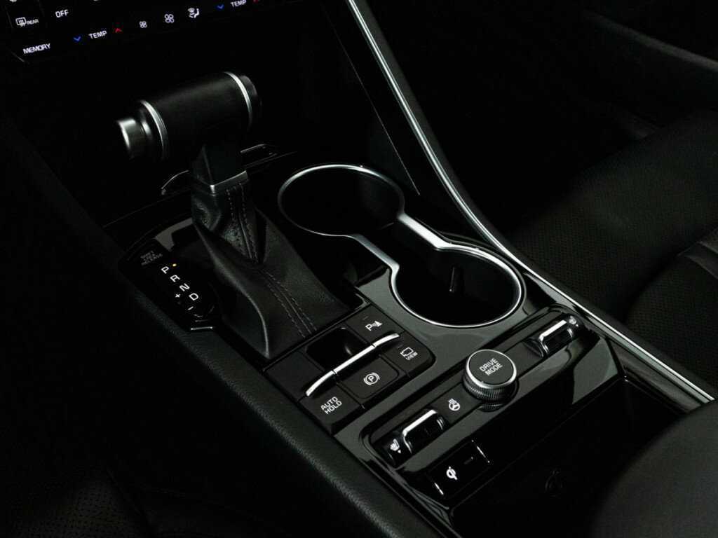 Купить Kia K5 с пробегом. Фото: #21