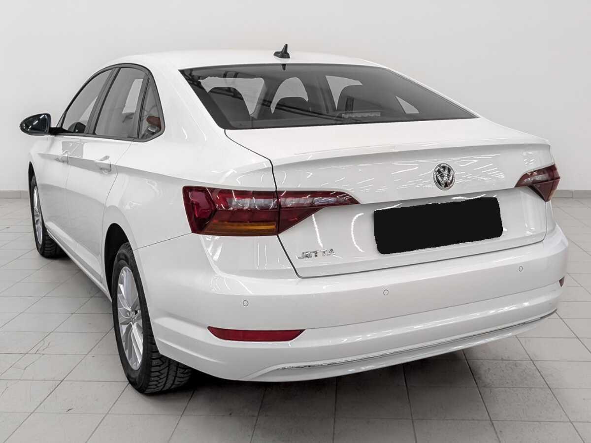 Купить Volkswagen Jetta с пробегом. Фото: #6