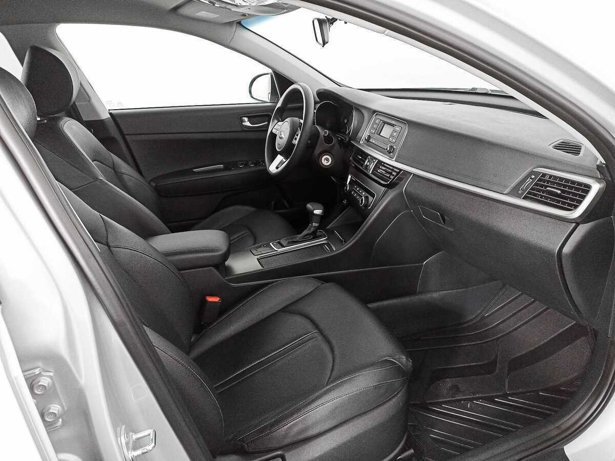 Купить Kia K5 с пробегом. Фото: #8