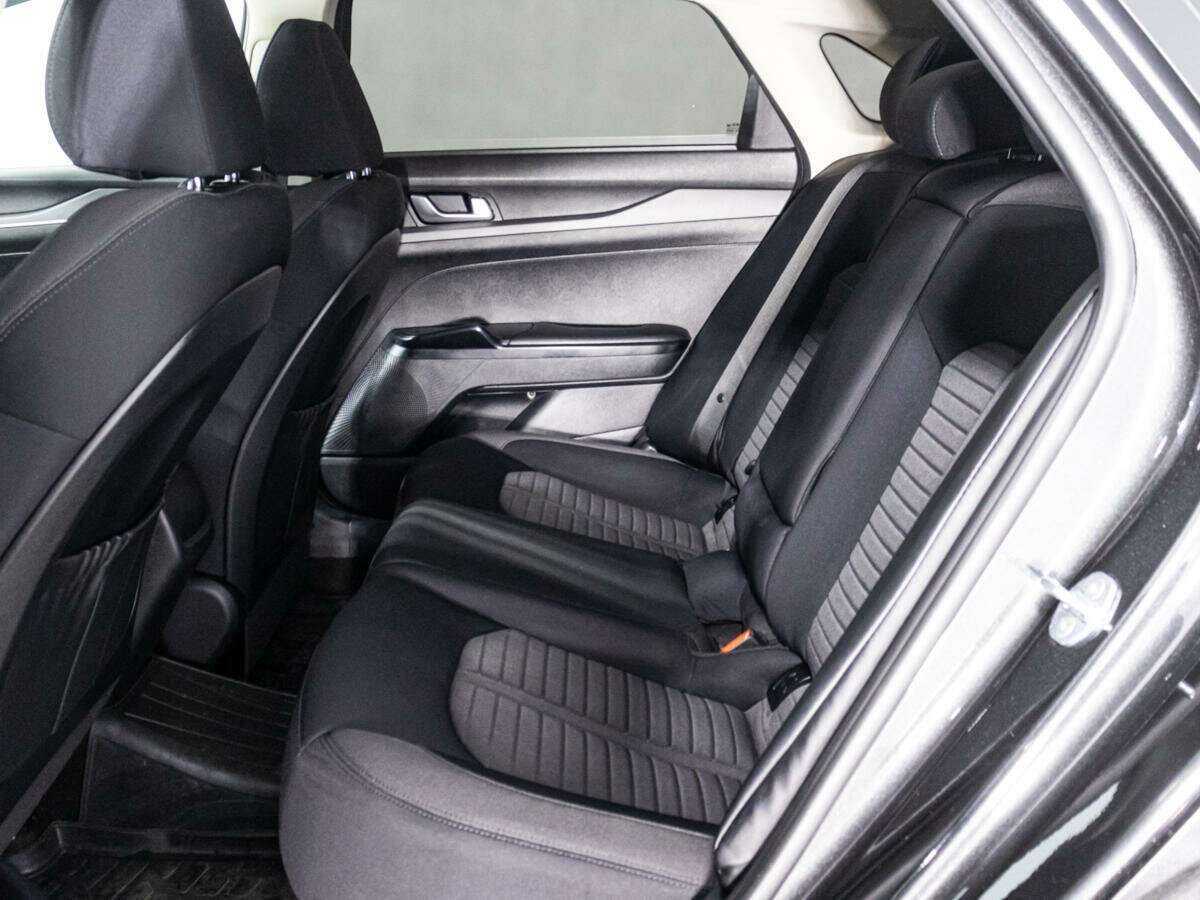 Купить Kia K5 с пробегом. Фото: #9