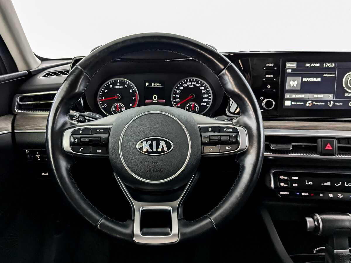 Купить Kia K5 с пробегом. Фото: #17