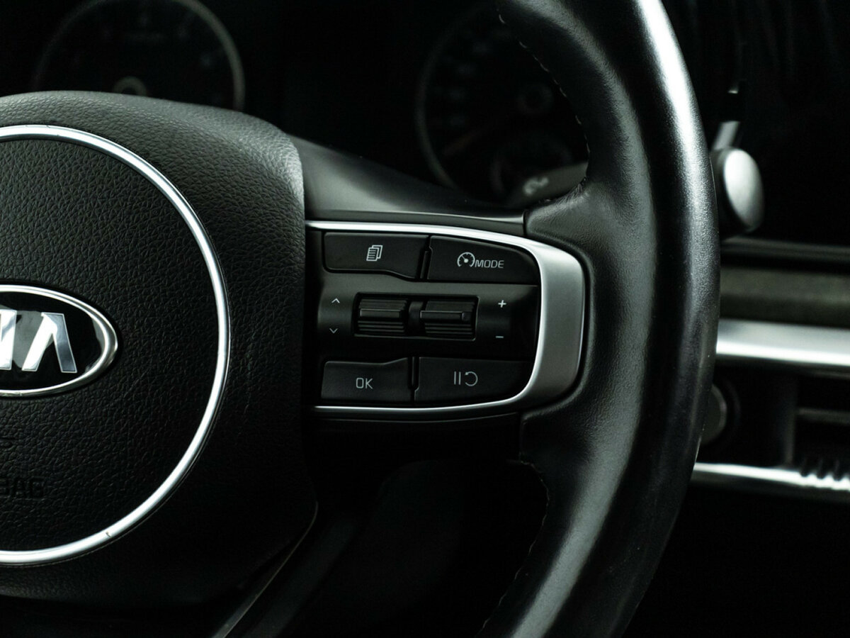 Купить Kia K5 с пробегом. Фото: #21