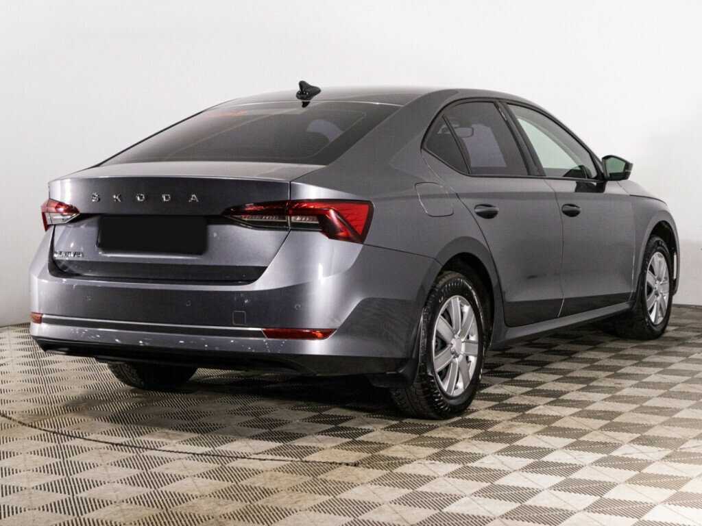 Купить Skoda Octavia с пробегом. Фото: #4
