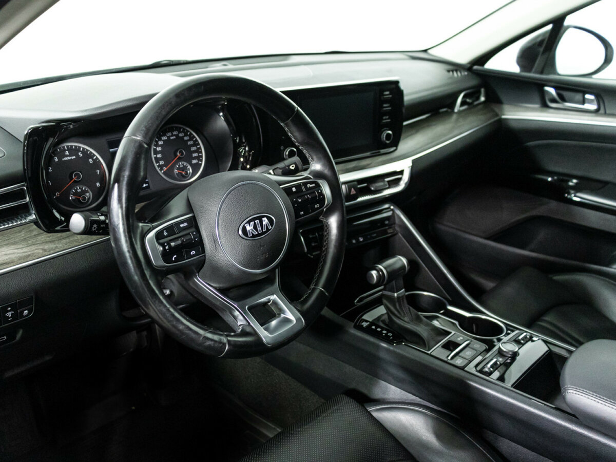 Купить Kia K5 с пробегом. Фото: #10