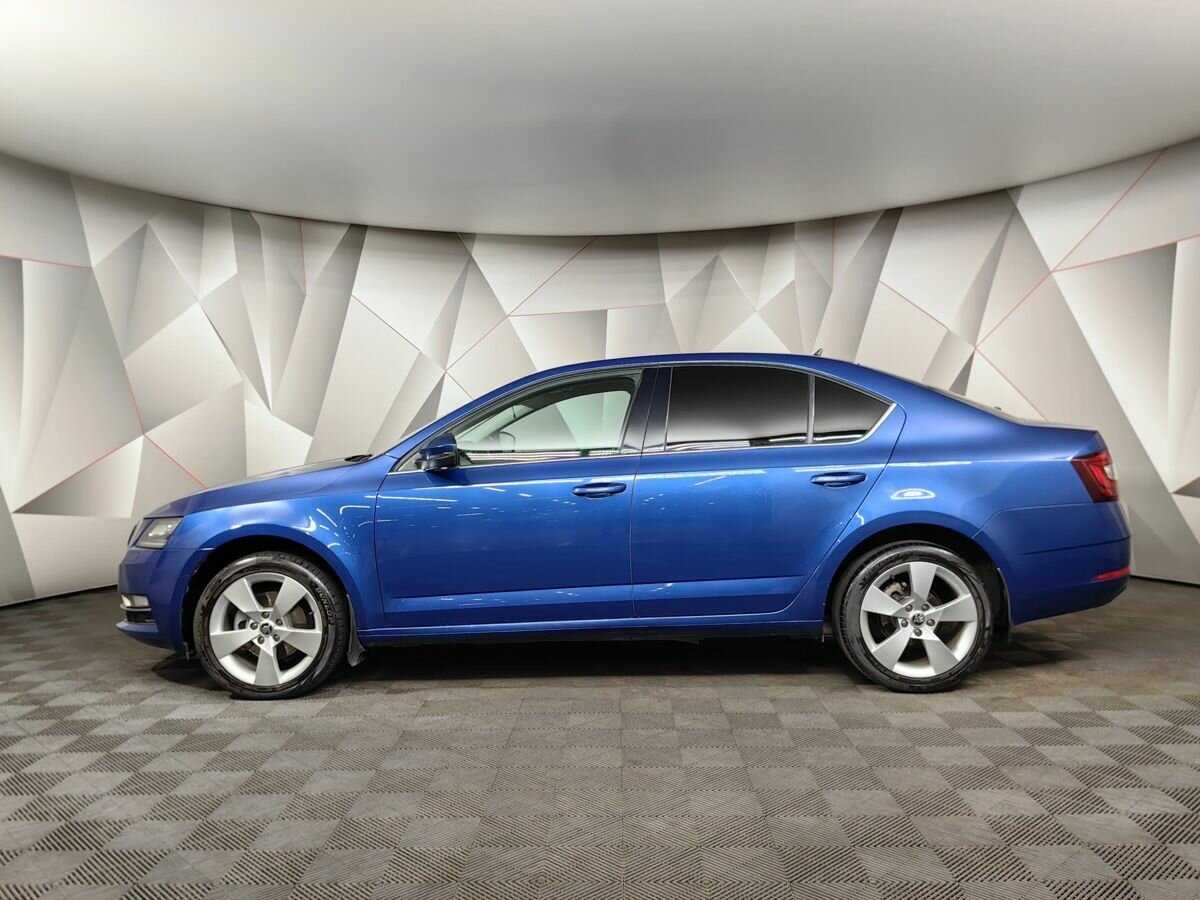 Купить Skoda Octavia с пробегом. Фото: #4