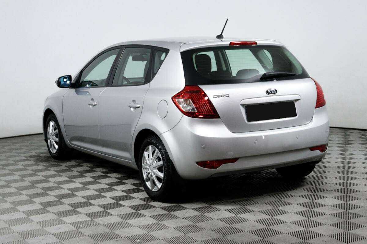 Купить Kia Ceed с пробегом. Фото: #6