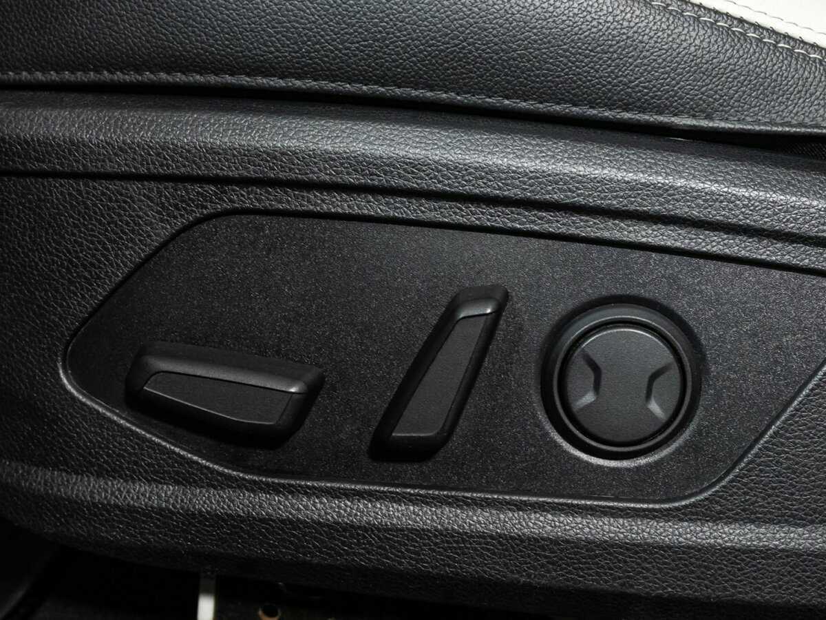 Купить Kia K5 с пробегом. Фото: #17