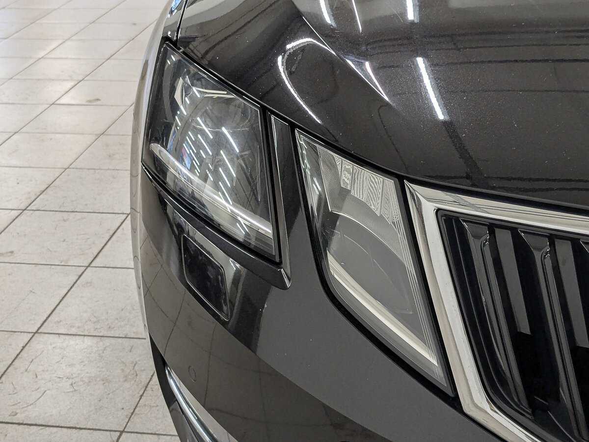 Купить Skoda Octavia с пробегом. Фото: #10