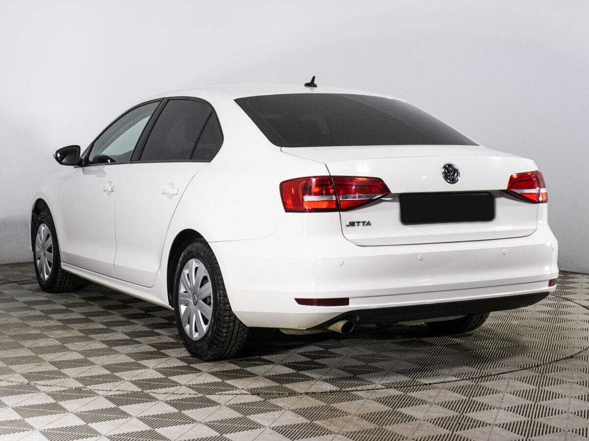 Купить Volkswagen Jetta с пробегом. Фото: #6