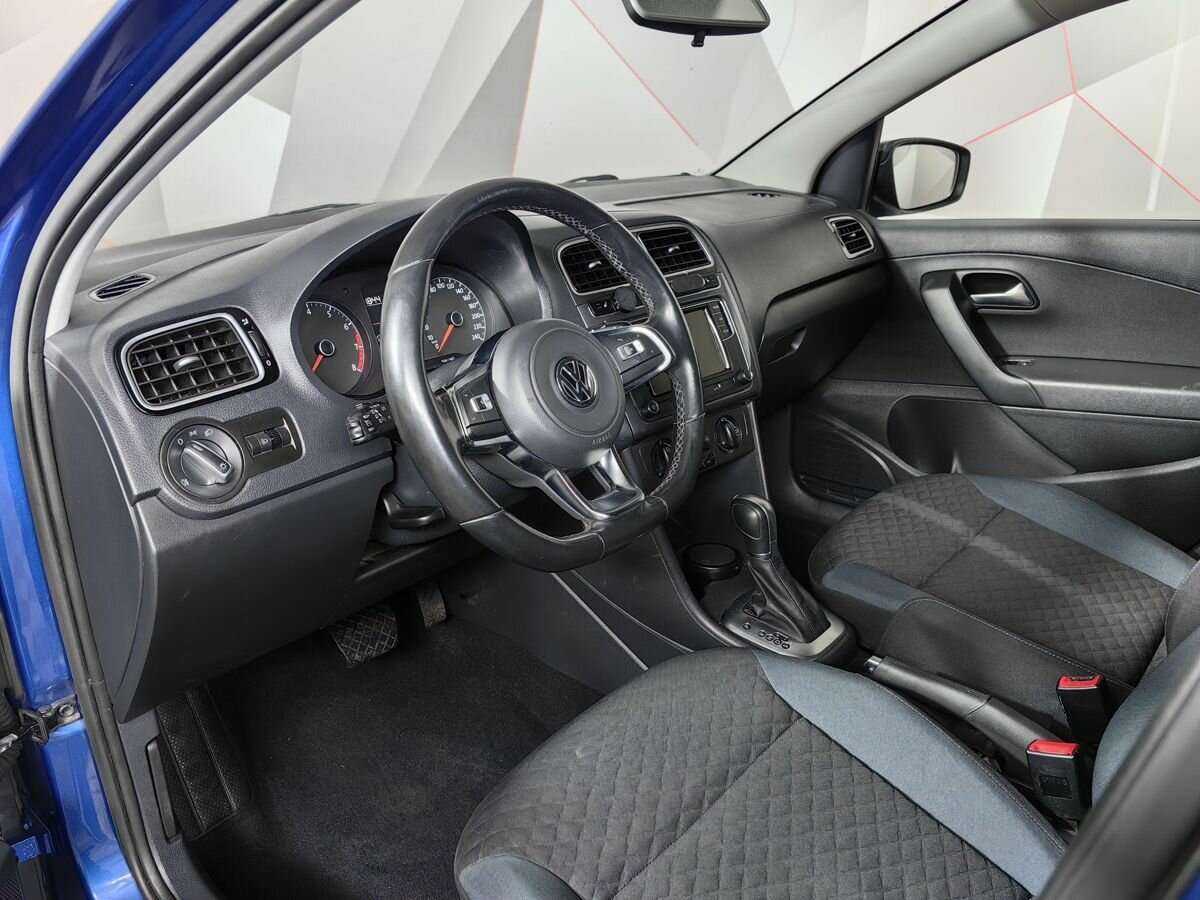 Купить Volkswagen Polo с пробегом. Фото: #13