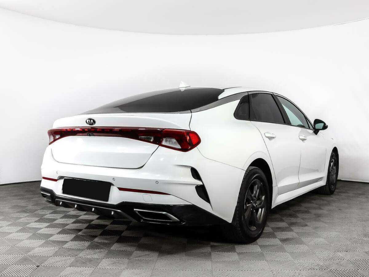Купить Kia K5 с пробегом. Фото: #4