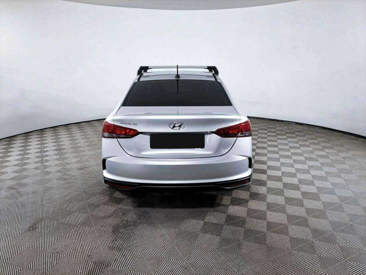 Купить Hyundai Solaris с пробегом. Фото: #5