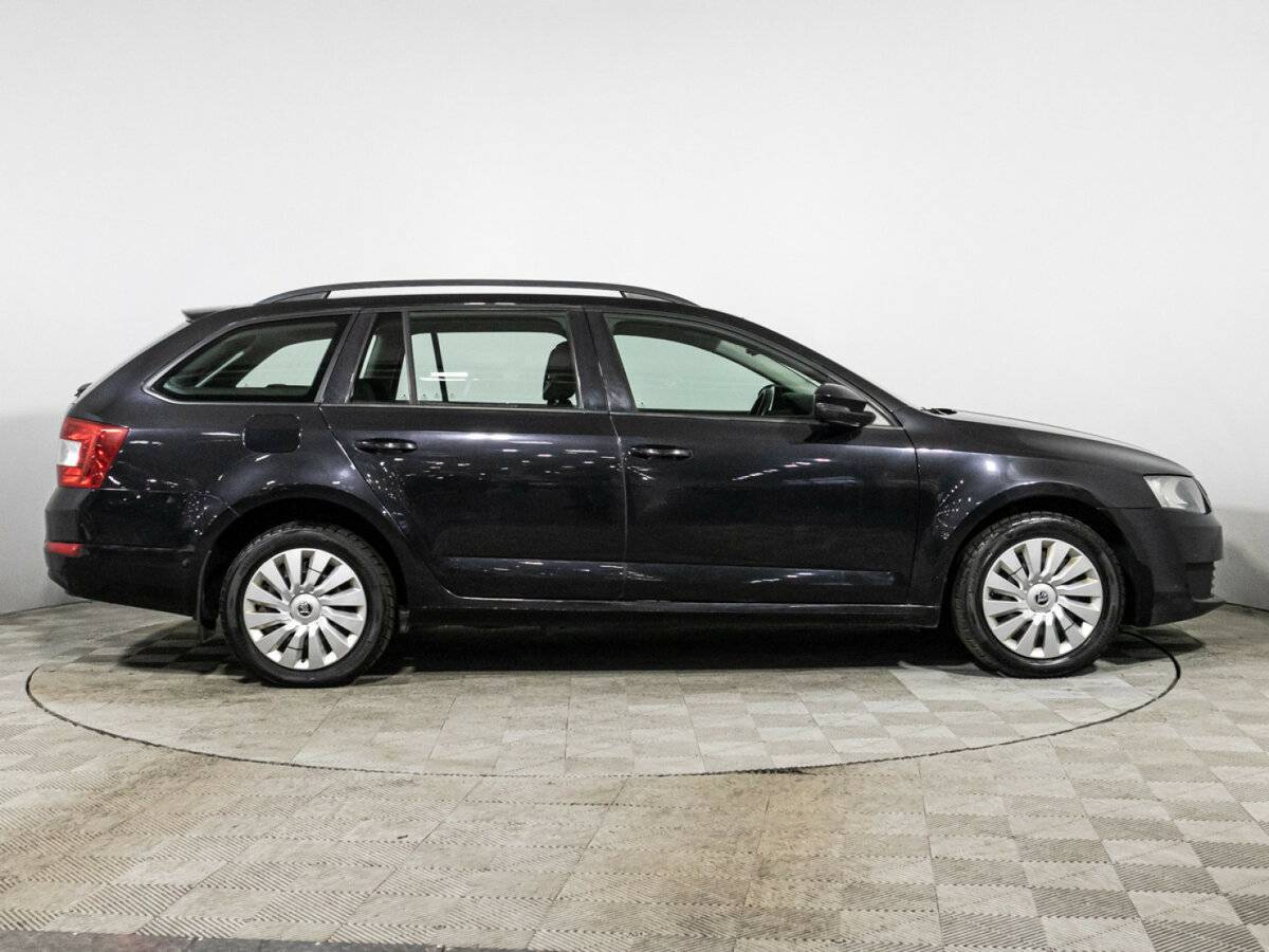 Купить Skoda Octavia с пробегом. Фото: #3