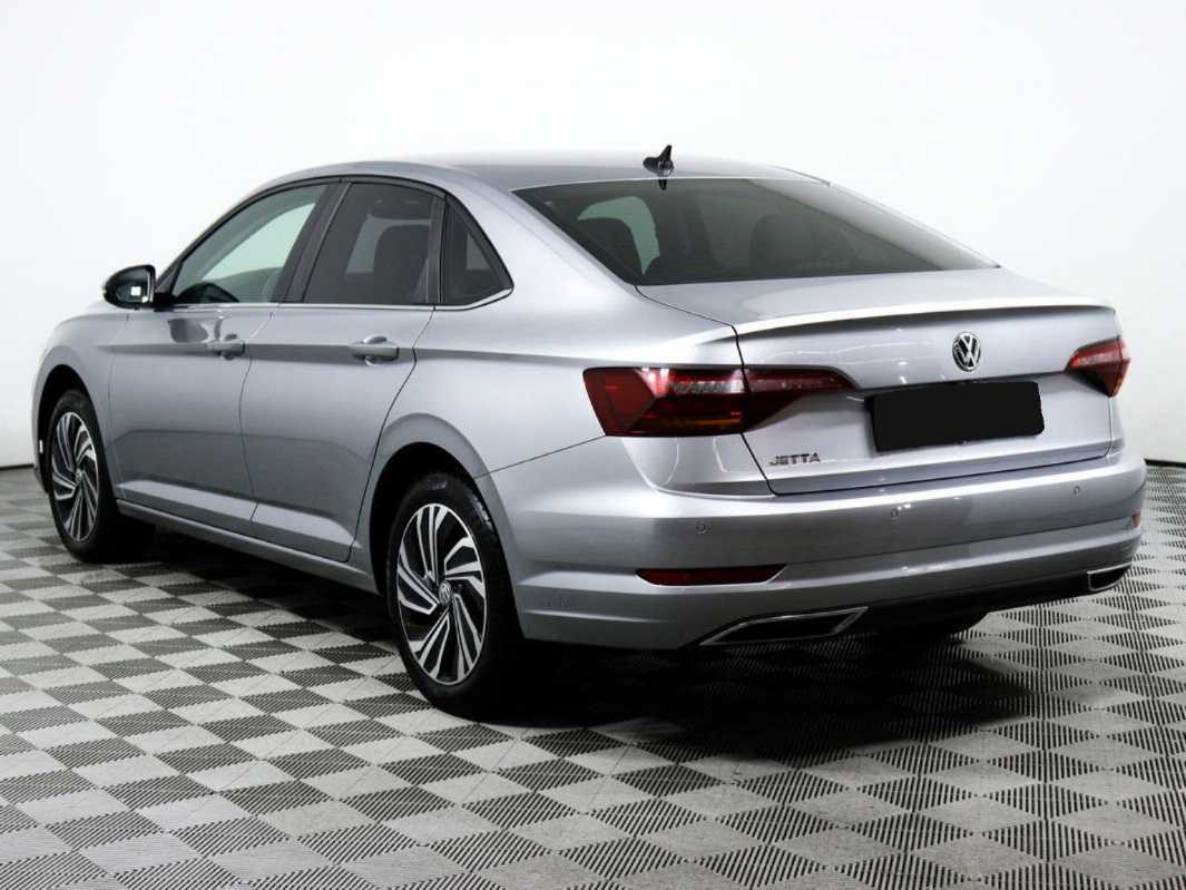 Купить Volkswagen Jetta с пробегом. Фото: #6
