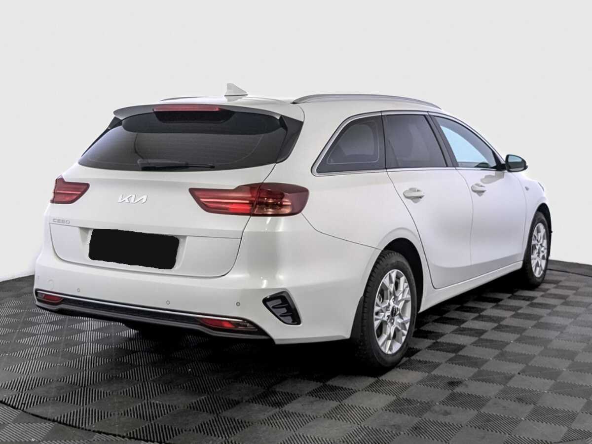 Купить Kia Ceed с пробегом. Фото: #4