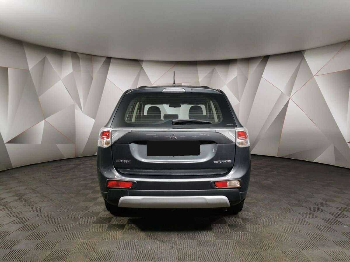 Купить Mitsubishi Outlander с пробегом. Фото: #7